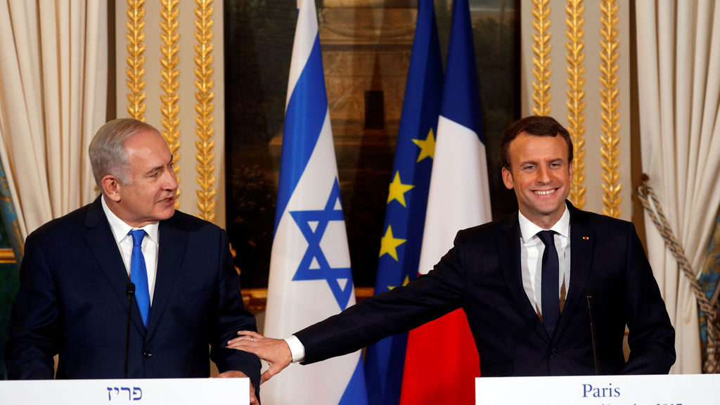 Macron with Netanyahu in December 2017